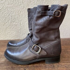 Frye Veronica Short Slouch, Gray, size 11B